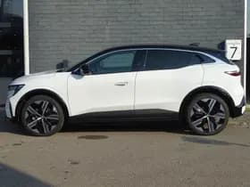 Renault Mégane E-Tech thumbnail 16