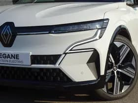 Renault Mégane E-Tech thumbnail 24