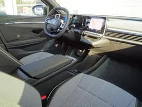 Renault Mégane E-Tech thumbnail 31