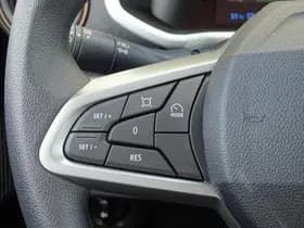 Dacia Spring thumbnail 36