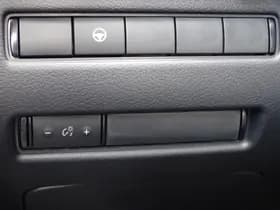 Nissan Qashqai thumbnail 37