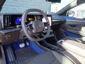 Renault Mégane E-Tech thumbnail 26