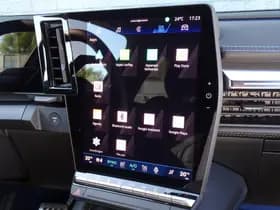 Renault Mégane E-Tech thumbnail 32
