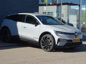 Renault Mégane E-Tech thumbnail 5