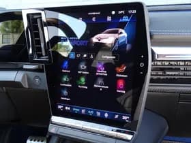 Renault Mégane E-Tech thumbnail 10
