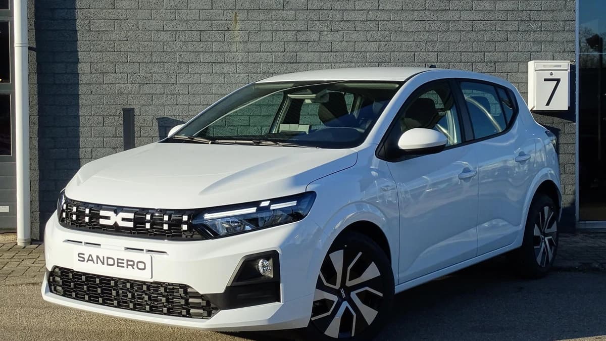 Dacia Sandero — foto 1