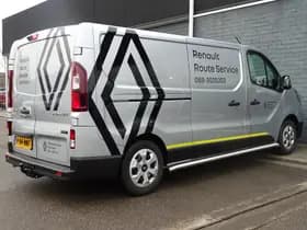 Renault Trafic thumbnail 2