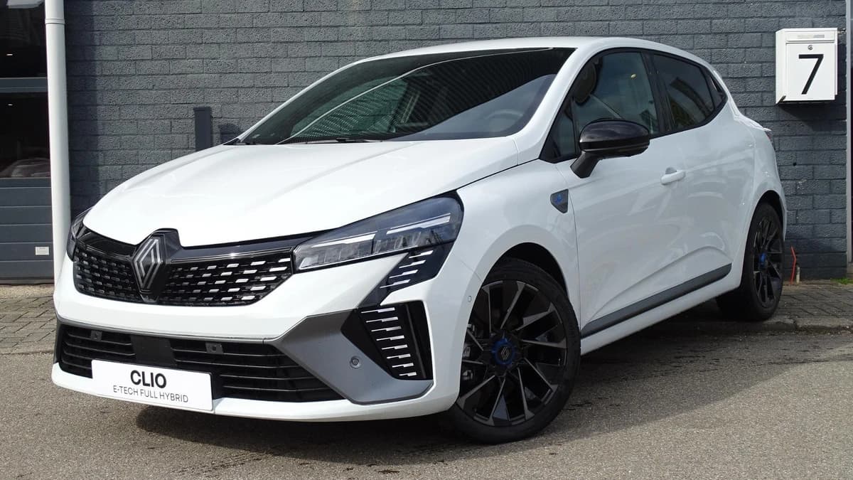 Renault Clio — foto 1