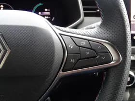 Renault Clio thumbnail 24