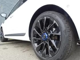 Renault Clio thumbnail 28