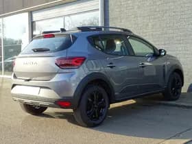 Dacia Sandero Stepway thumbnail 2