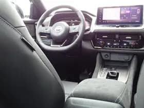 Nissan Qashqai thumbnail 27