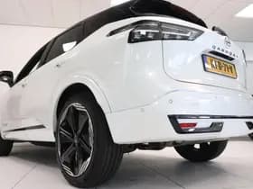 Nissan Qashqai thumbnail 16