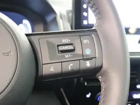 Nissan Qashqai thumbnail 22