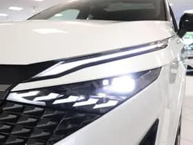 Nissan Qashqai thumbnail 25