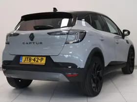 Renault Captur thumbnail 2