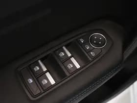 Renault Captur thumbnail 19