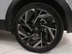 Renault Captur thumbnail 25
