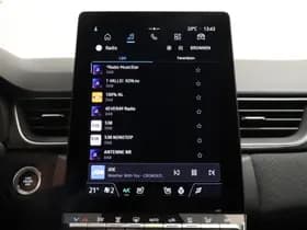 Renault Captur thumbnail 33