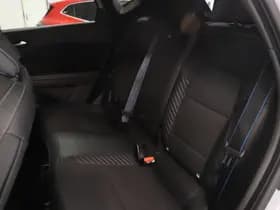 Renault Captur thumbnail 8