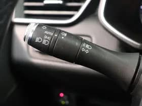 Renault Clio thumbnail 11