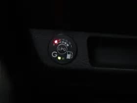 Renault Clio thumbnail 15