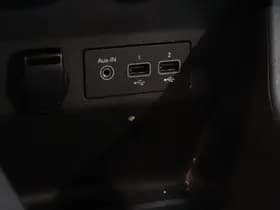 Renault Clio thumbnail 31