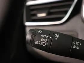 Renault Clio thumbnail 27