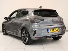 Renault Clio thumbnail 6