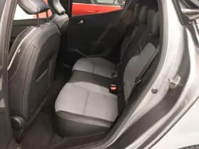 Renault Clio thumbnail 8