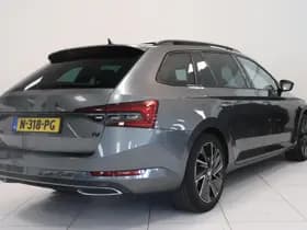 Škoda Superb thumbnail 2