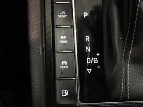 Škoda Superb thumbnail 38