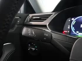 Škoda Superb thumbnail 35