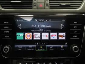 Škoda Superb thumbnail 10