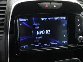 Renault Captur thumbnail 32