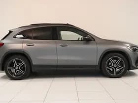 Mercedes-Benz GLA thumbnail 18