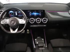 Mercedes-Benz GLA thumbnail 3