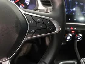 Renault Captur thumbnail 17