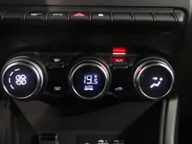 Renault Captur thumbnail 19