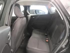 Renault Captur thumbnail 8