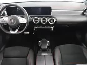 Mercedes-Benz CLA-Klasse thumbnail 3