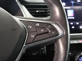 Renault Captur thumbnail 23