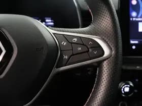 Renault Clio thumbnail 17