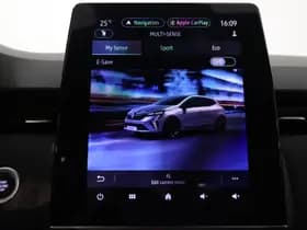 Renault Clio thumbnail 7