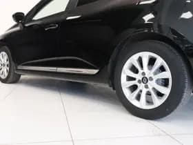 Renault Clio thumbnail 15