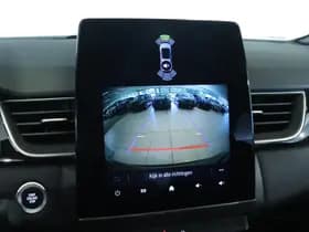Renault Captur thumbnail 11