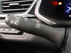 Renault Captur thumbnail 25