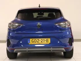 Renault Clio thumbnail 18