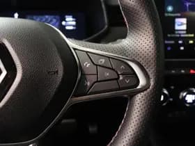 Renault Clio thumbnail 21