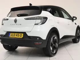 Renault Captur thumbnail 2
